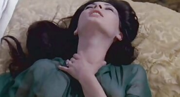 ảnh sex lồn non Belleniko stretches cô ấy dildo phim s Đến Mofos.